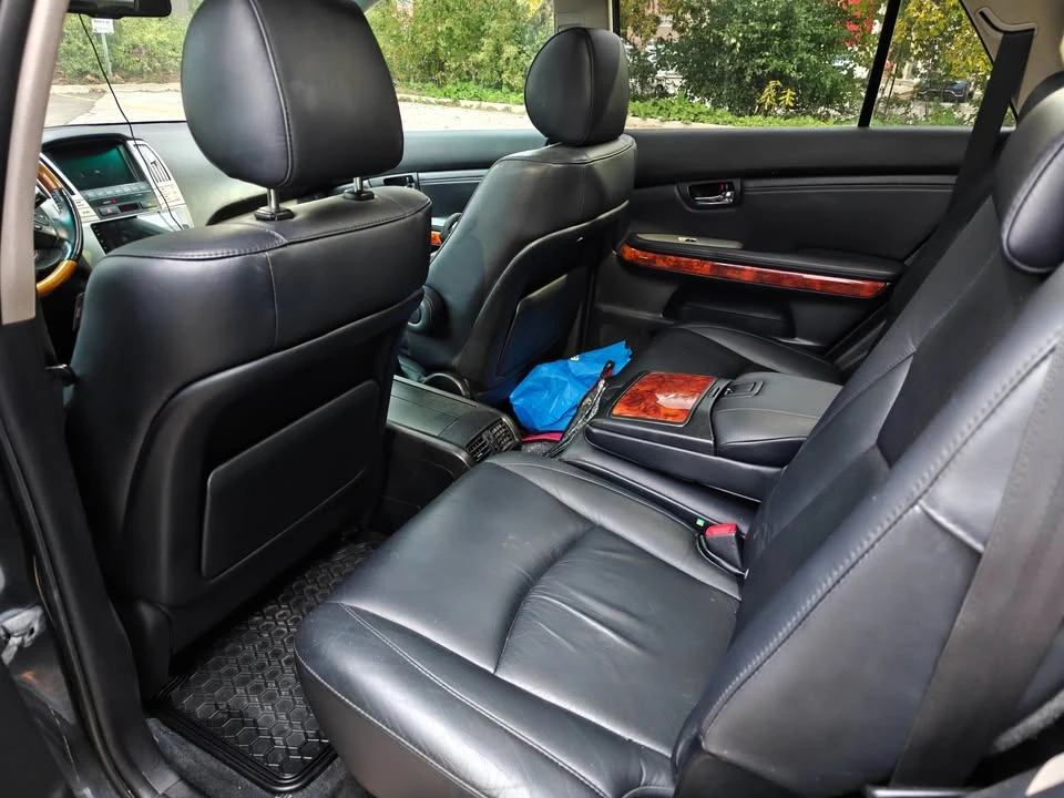 2007 Lexus RX 2nd Gen - Image 9 of 11