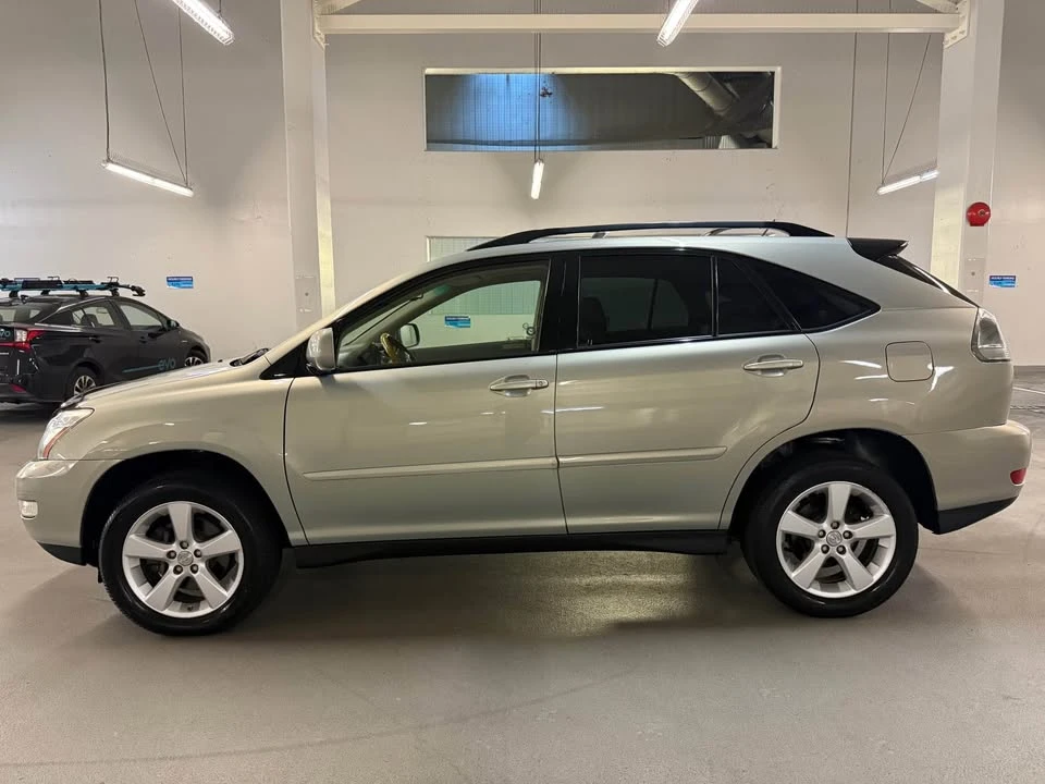 2007 Lexus RX 2nd Gen - Image 3 of 18