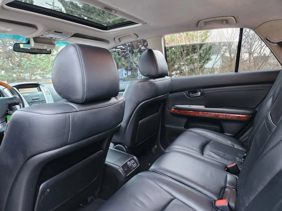 2007 Lexus RX 2nd Gen - Image 7 of 19