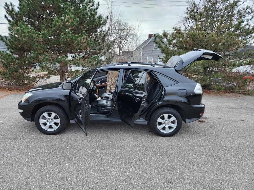 2007 Lexus RX 2nd Gen - Image 10 of 19