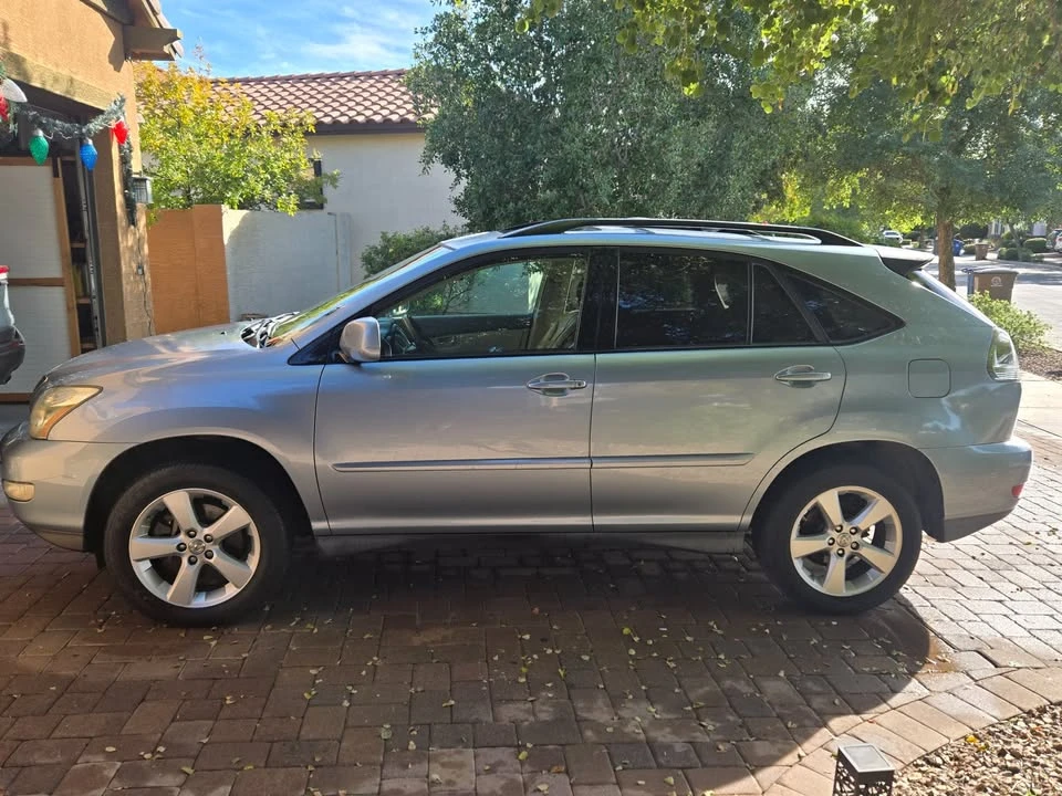 2007 Lexus RX 2nd Gen - Image 4 of 10