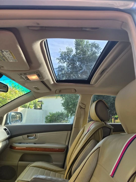 2007 Lexus RX 2nd Gen - Image 10 of 10