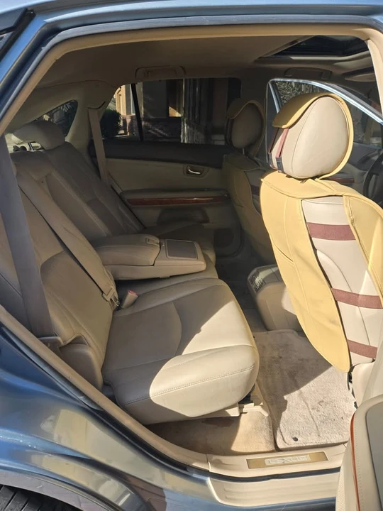 2007 Lexus RX 2nd Gen - Image 7 of 10