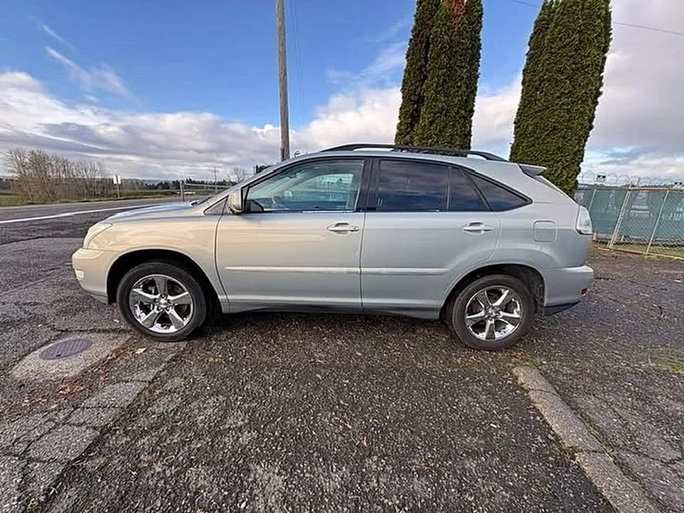2007 Lexus RX 2nd Gen - Image 5 of 7