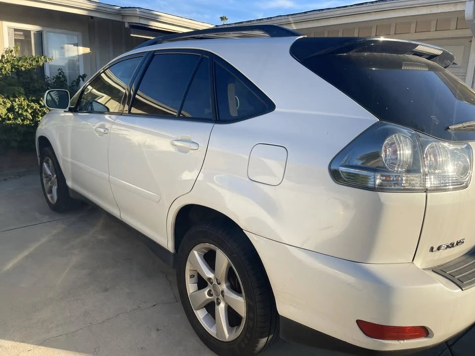 2007 Lexus RX 2nd Gen - Image 2 of 11