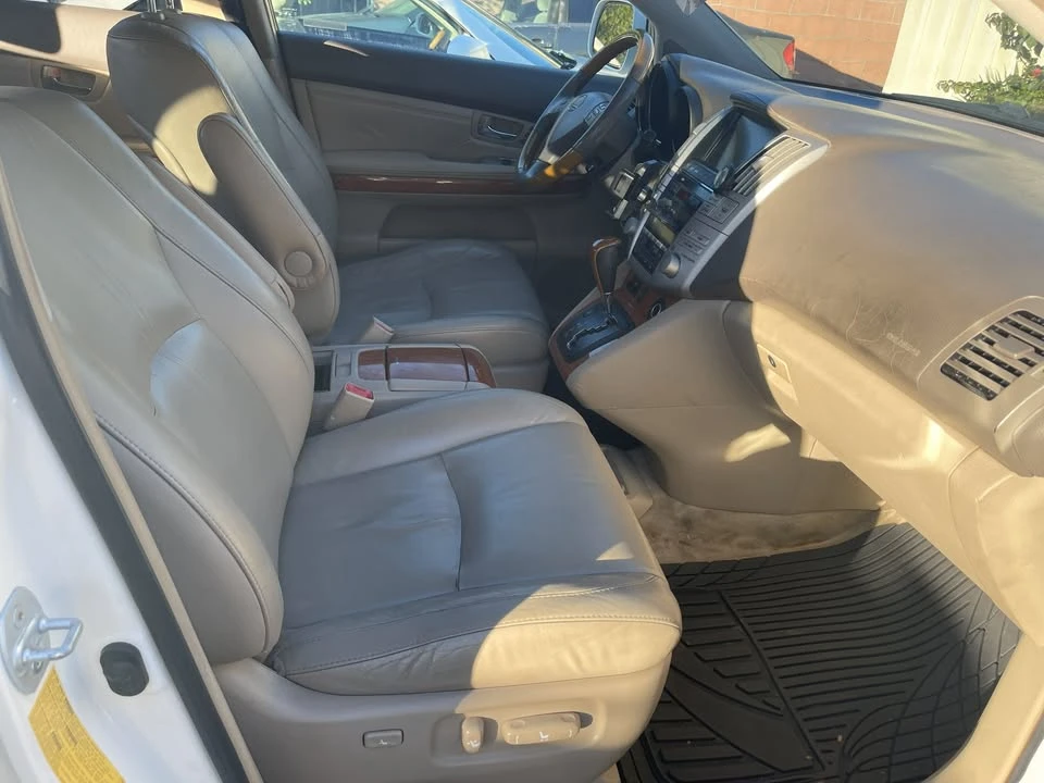 2007 Lexus RX 2nd Gen - Image 6 of 11