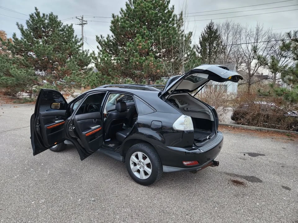 2007 Lexus RX 2nd Gen - Image 11 of 16