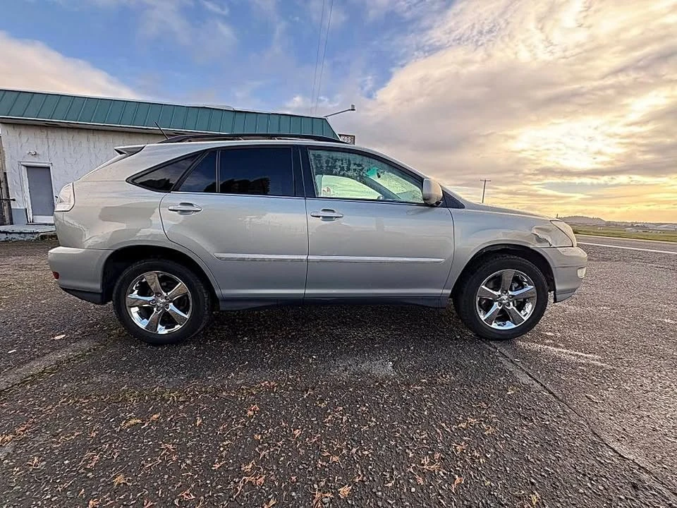 2007 Lexus RX 2nd Gen - Image 5 of 7