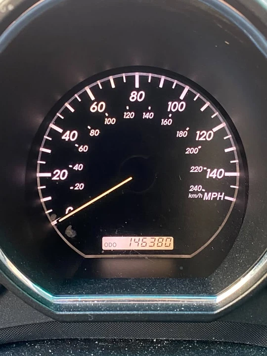 2007 Lexus RX 2nd Gen - Image 4 of 8