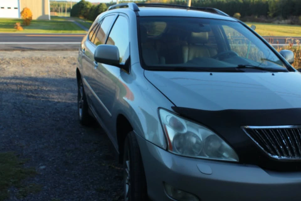 2007 Lexus RX 2nd Gen - Image 3 of 12