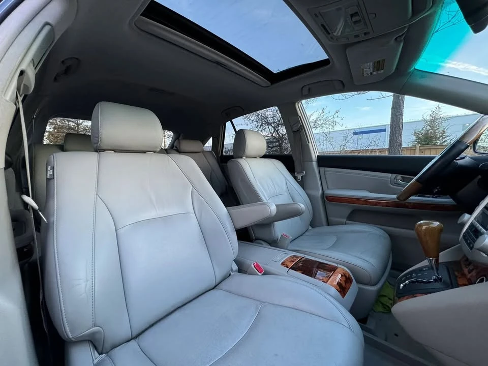 2007 Lexus RX 2nd Gen - Image 17 of 19