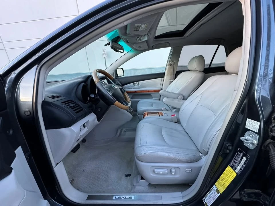 2007 Lexus RX 2nd Gen - Image 13 of 19