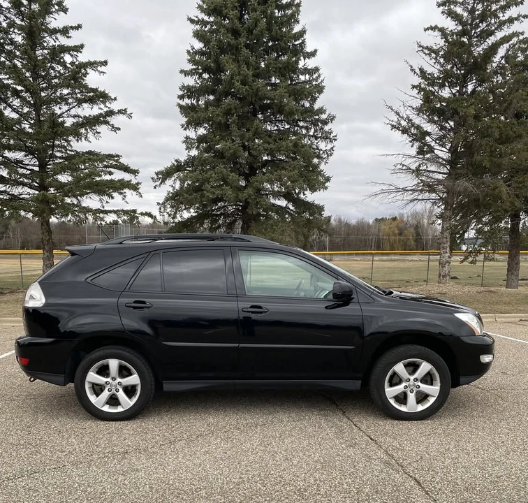 2007 Lexus RX 2nd Gen - Image 4 of 17