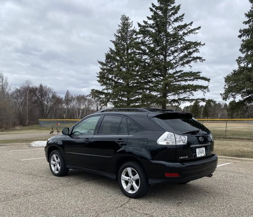 2007 Lexus RX 2nd Gen - Image 7 of 17