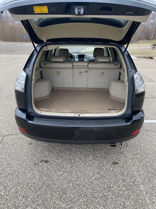 2007 Lexus RX 2nd Gen - Image 11 of 17