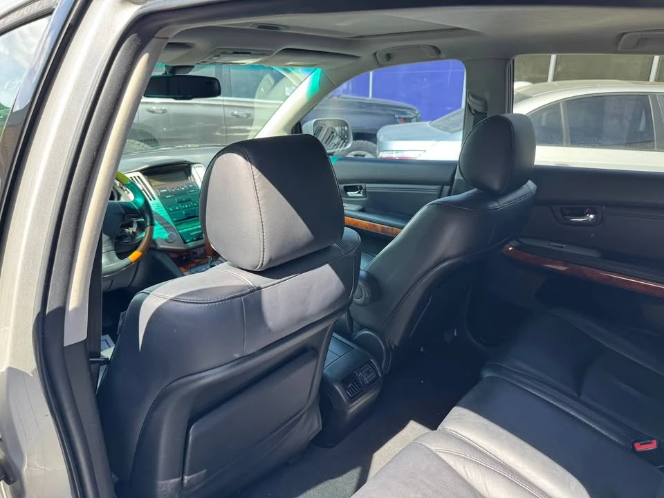 2007 Lexus RX 2nd Gen - Image 16 of 20