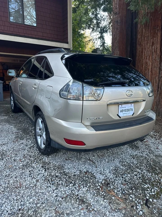 2007 Lexus RX 2nd Gen - Image 5 of 10