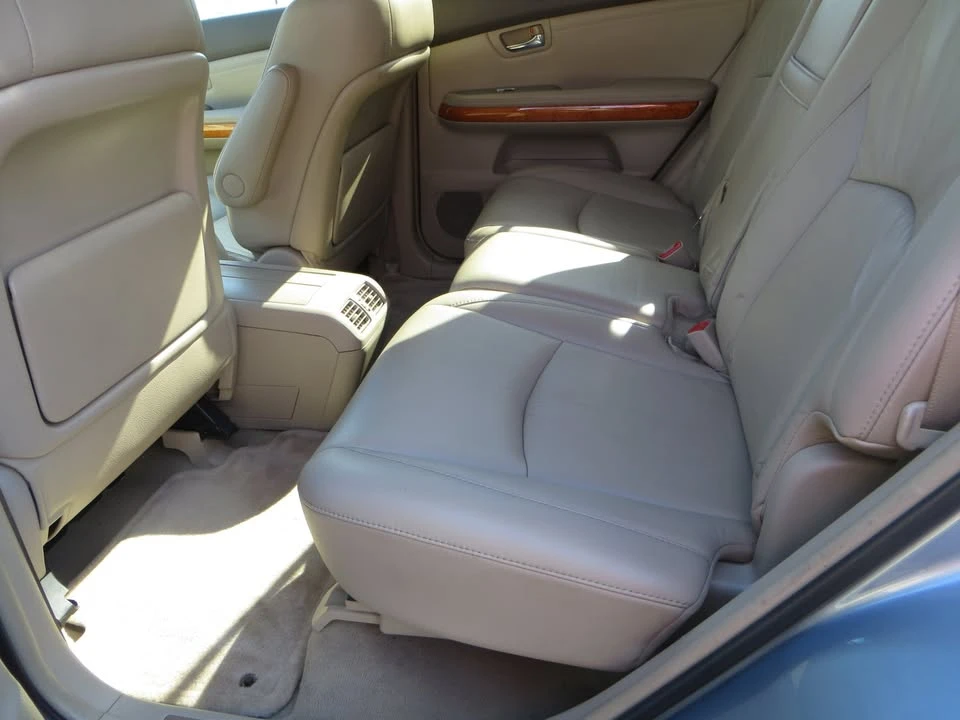 2007 Lexus RX 2nd Gen - Image 10 of 17