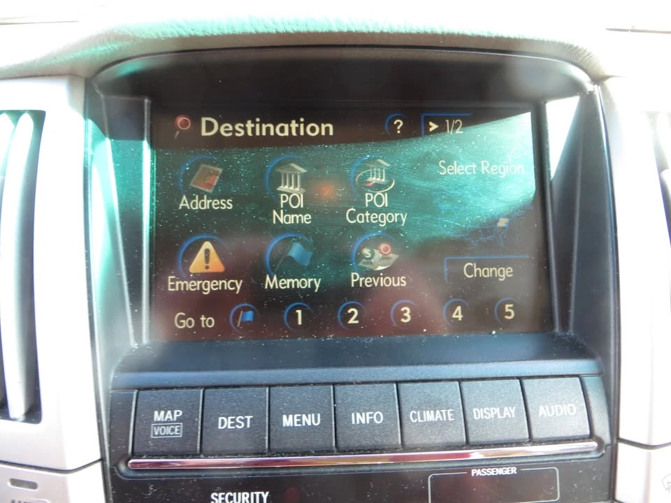 2007 Lexus RX 2nd Gen - Image 15 of 17