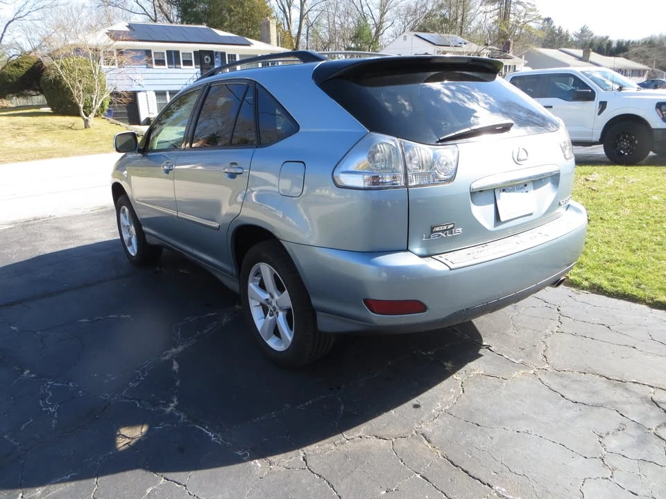2007 Lexus RX 2nd Gen - Image 8 of 17