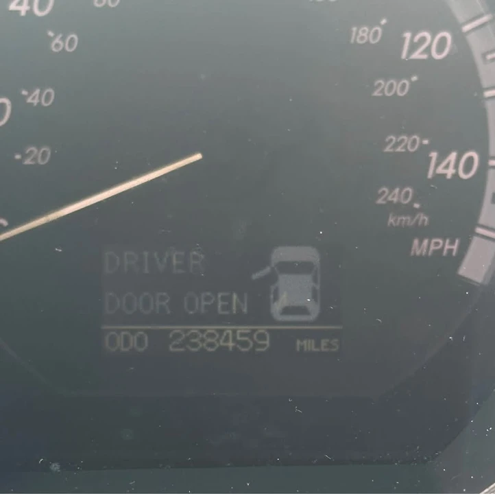 2007 Lexus RX 2nd Gen - Image 11 of 12