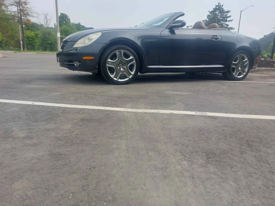 2007 Lexus SC430 - Image 2 of 4