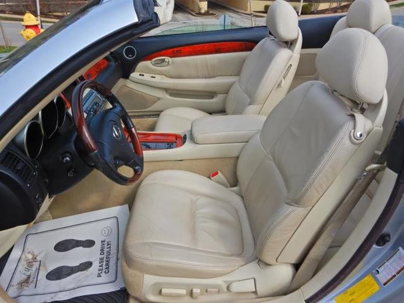 2007 Lexus SC430 - Image 3 of 20