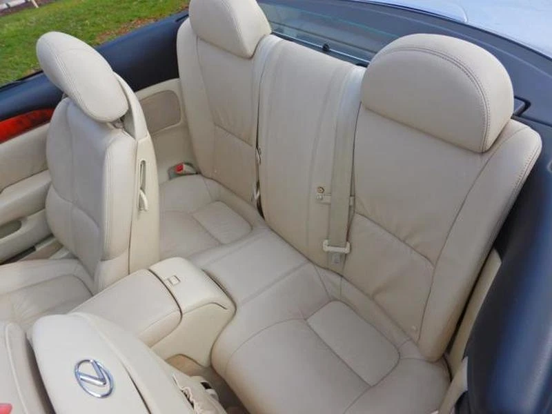 2007 Lexus SC430 - Image 11 of 20