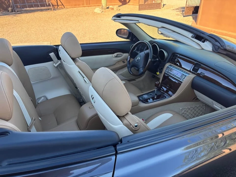 2007 Lexus SC430 - Image 9 of 16