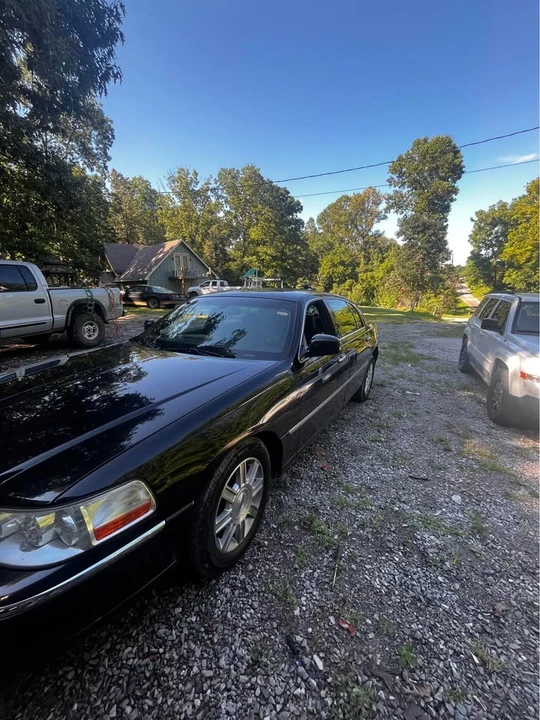 2007 Lincoln Continental - Image 10 of 10