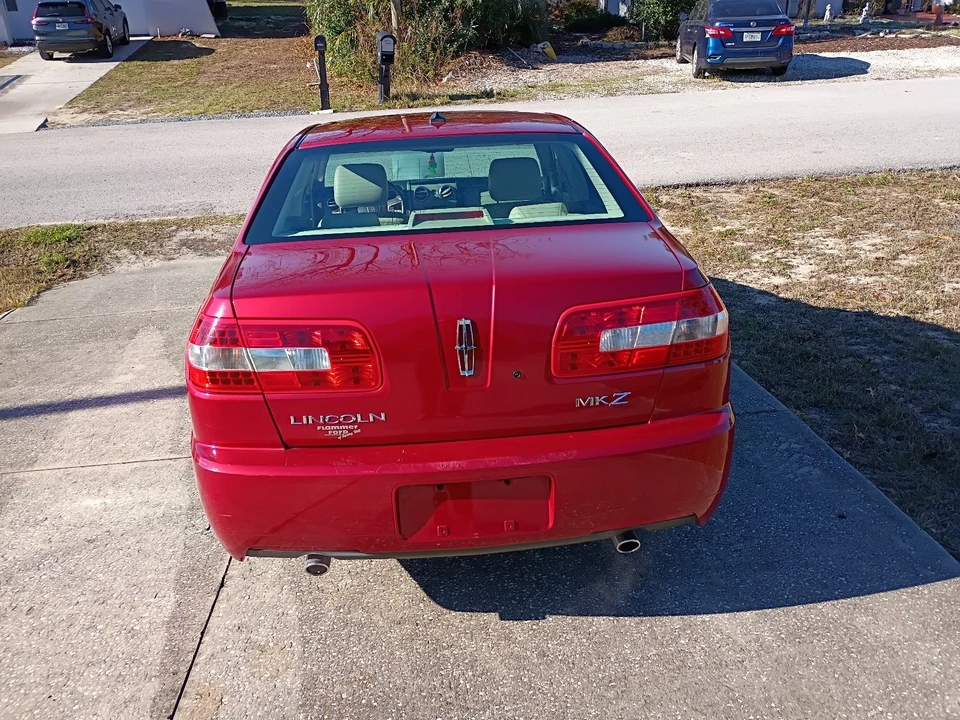 2007 Lincoln MKZ - Image 9 of 21