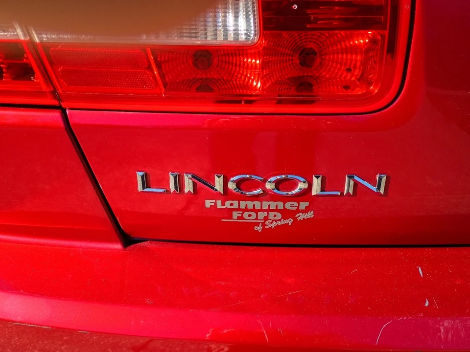 2007 Lincoln MKZ - Image 10 of 21