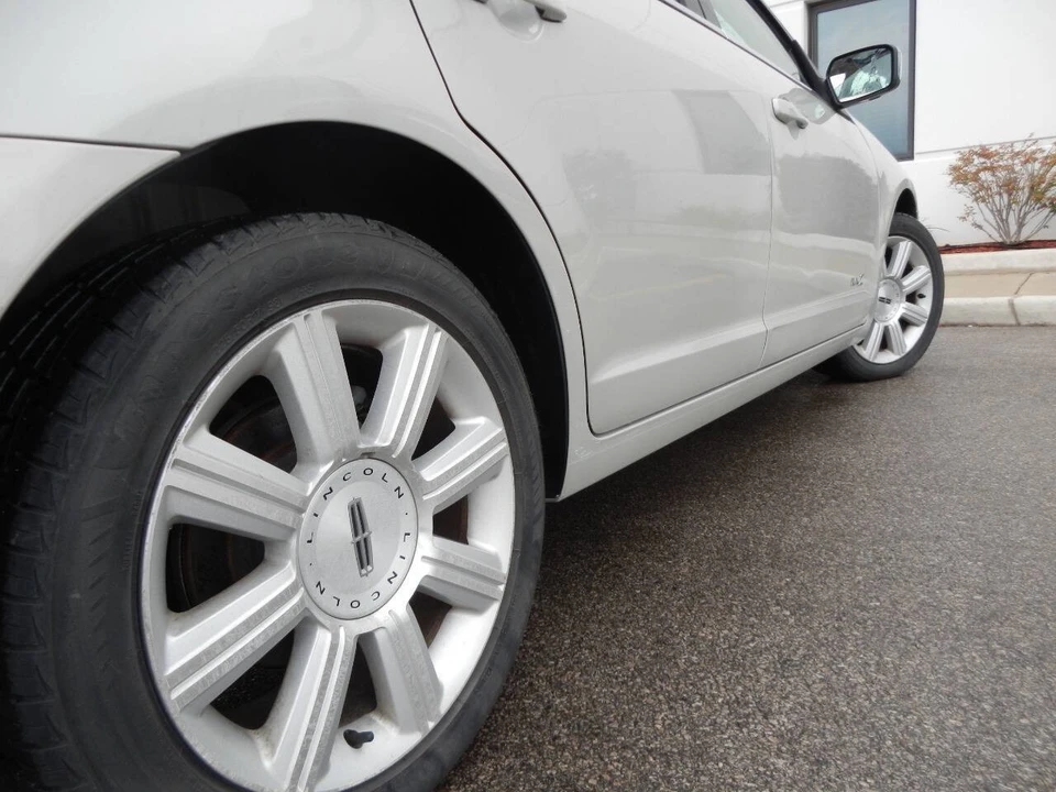 2007 Lincoln MKZ - Image 18 of 21