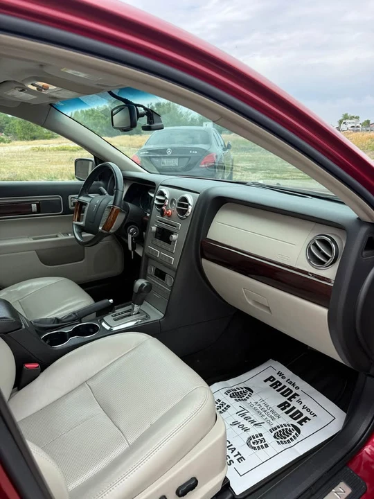 2007 Lincoln MKZ - Image 9 of 16
