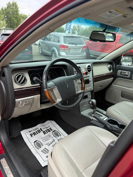 2007 Lincoln MKZ - Image 8 of 16