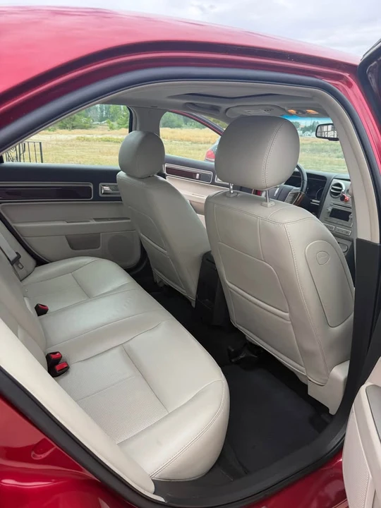 2007 Lincoln MKZ - Image 12 of 15