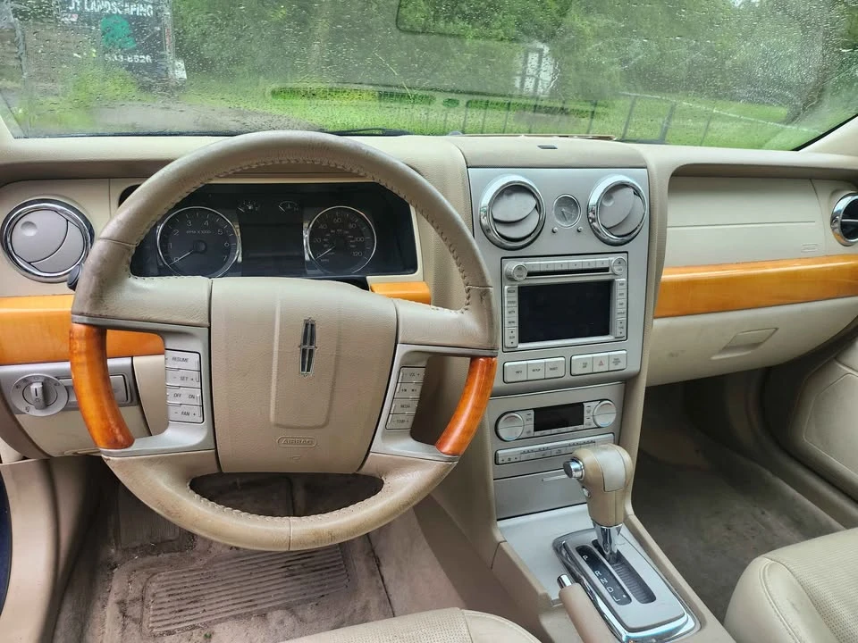 2007 Lincoln MKZ - Image 7 of 12