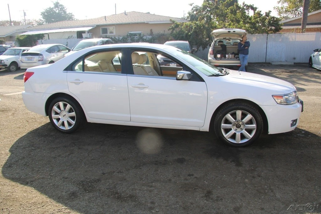 2007 Lincoln MKZ - Image 7 of 21