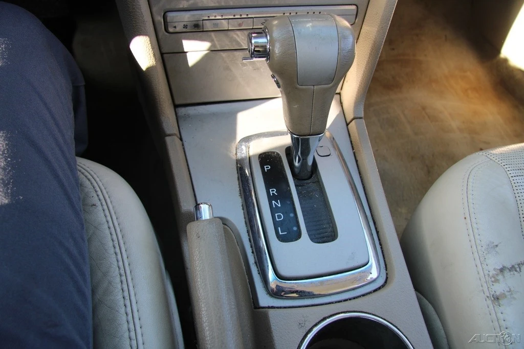 2007 Lincoln MKZ - Image 17 of 21