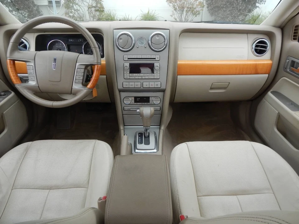 2007 Lincoln MKZ - Image 2 of 12