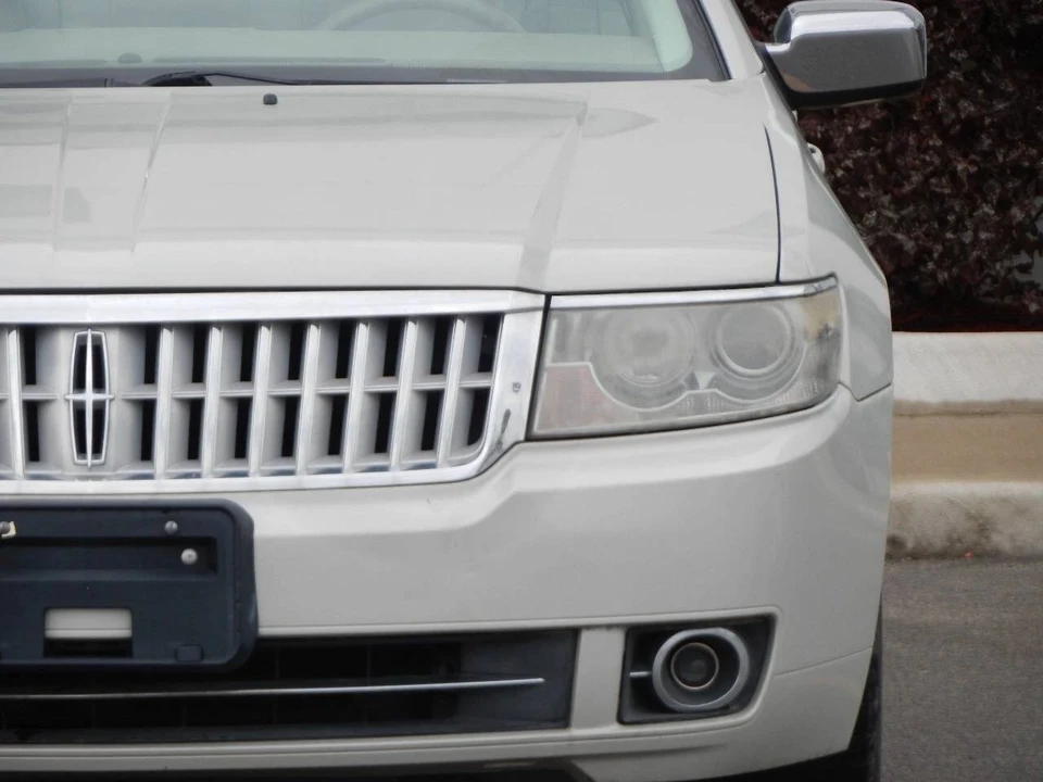 2007 Lincoln MKZ - Image 8 of 12