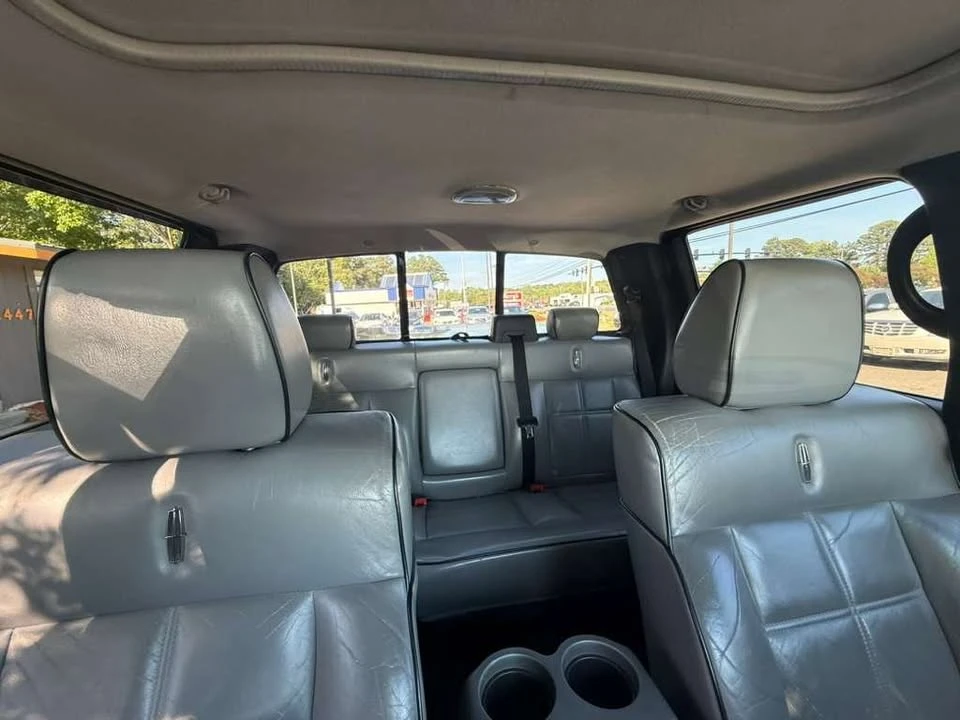 2007 Lincoln Mark LT - Image 17 of 19