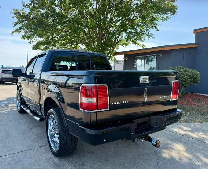 2007 Lincoln Mark LT - Image 19 of 19