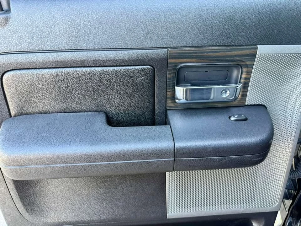 2007 Lincoln Mark LT - Image 10 of 19