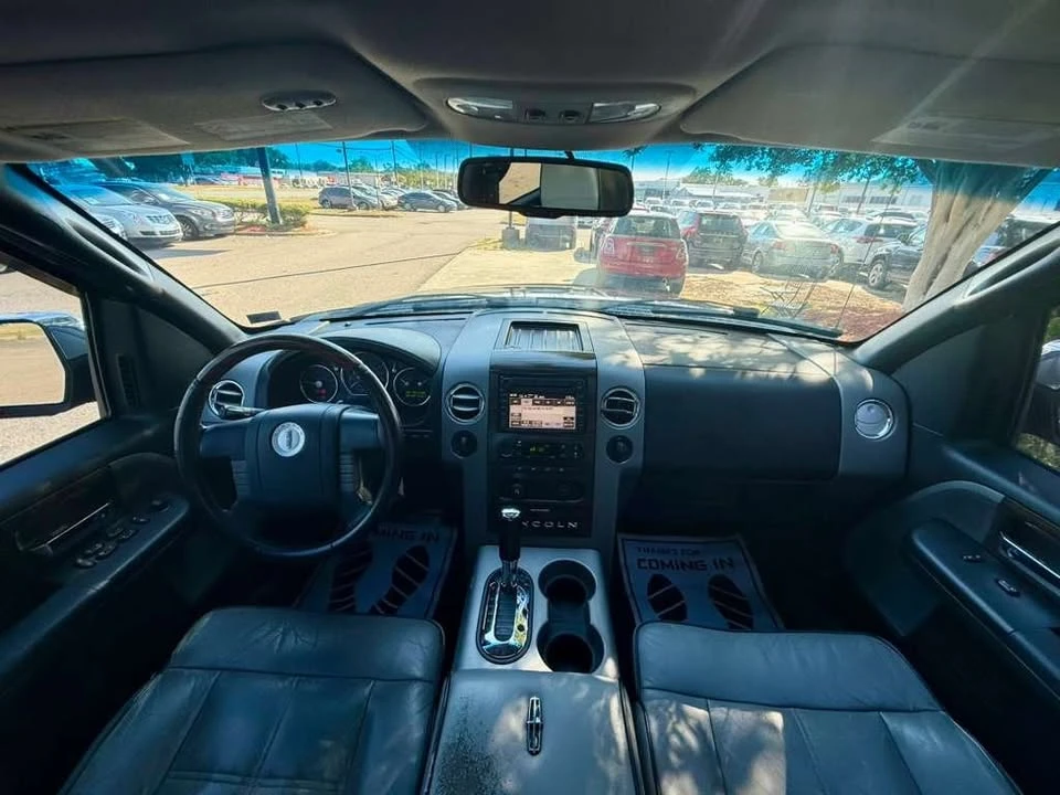 2007 Lincoln Mark LT - Image 2 of 19