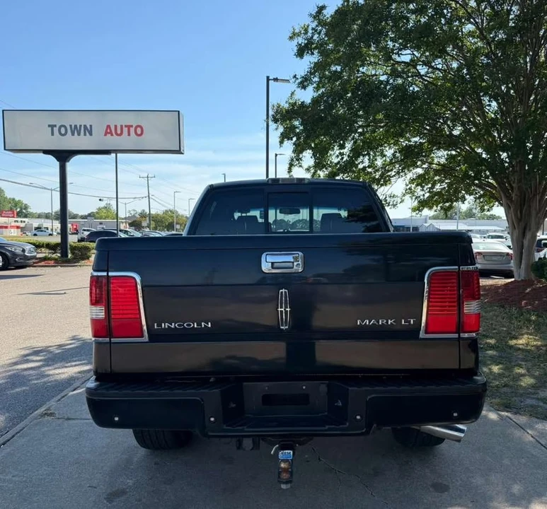 2007 Lincoln Mark LT - Image 6 of 19