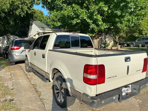 2007 Lincoln Mark LT