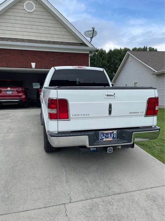 2007 Lincoln Mark LT - Image 3 of 3