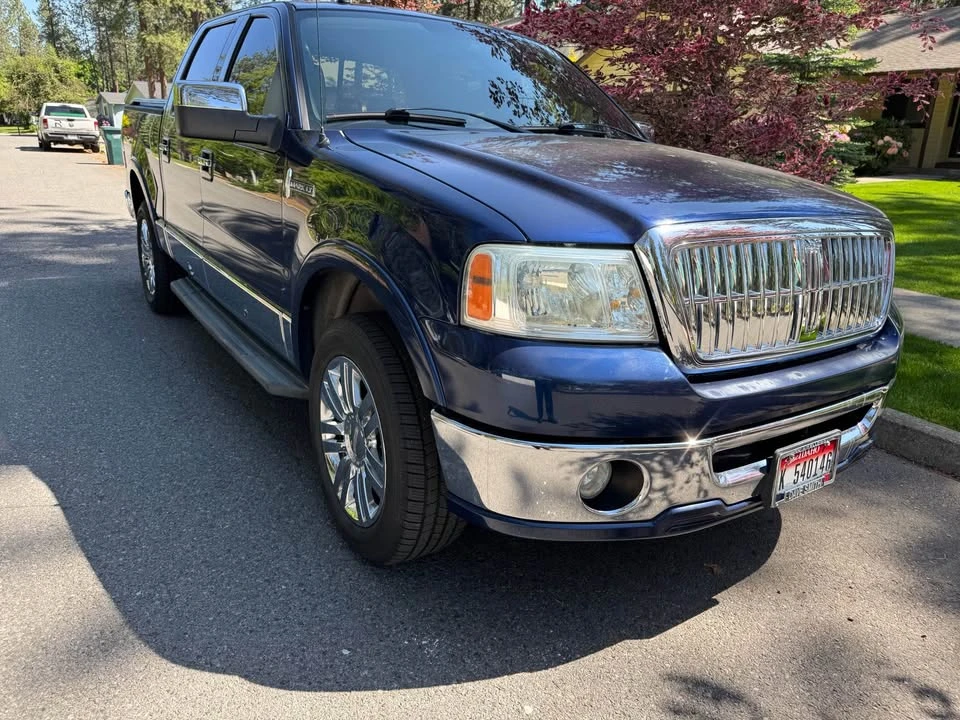 2007 Lincoln Mark LT - Image 2 of 20