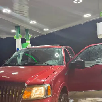 2007 Lincoln Mark LT